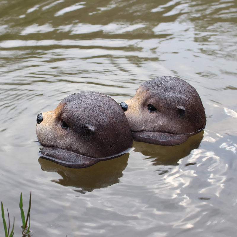 PoolsidePal - Lustiger schwimmender Otter