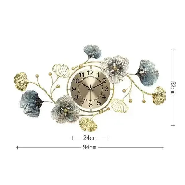 BlossomElegance - Floral Luxury Wanduhr