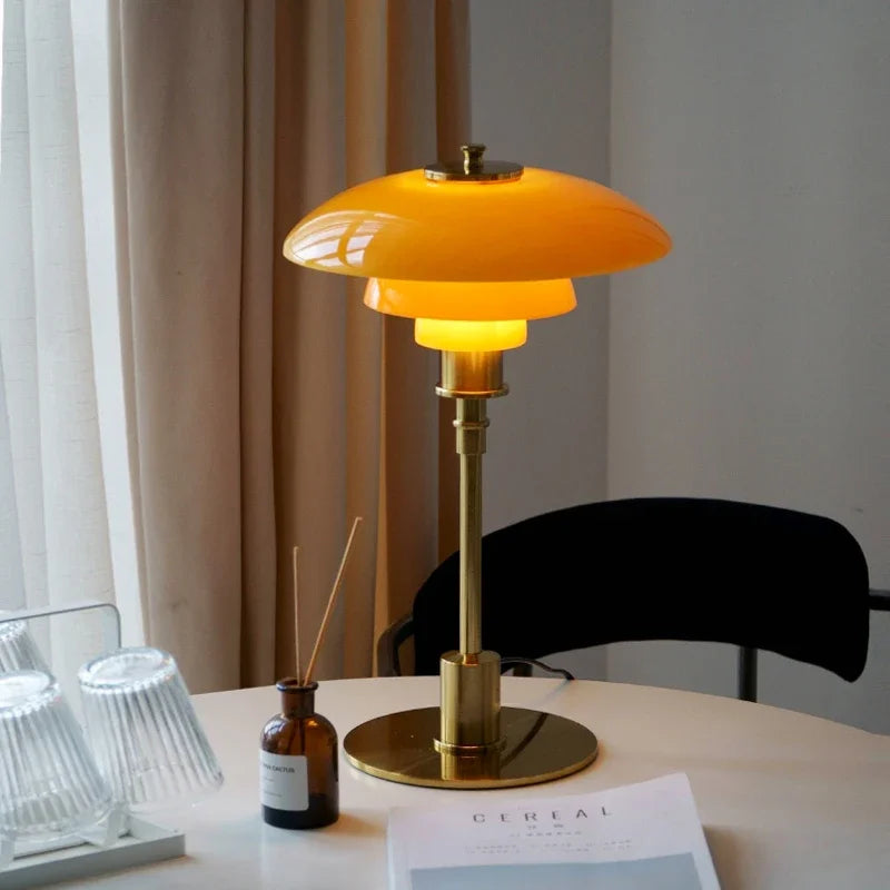 VintageRadiance - LED-Tischlampe aus Glas zum Lesen