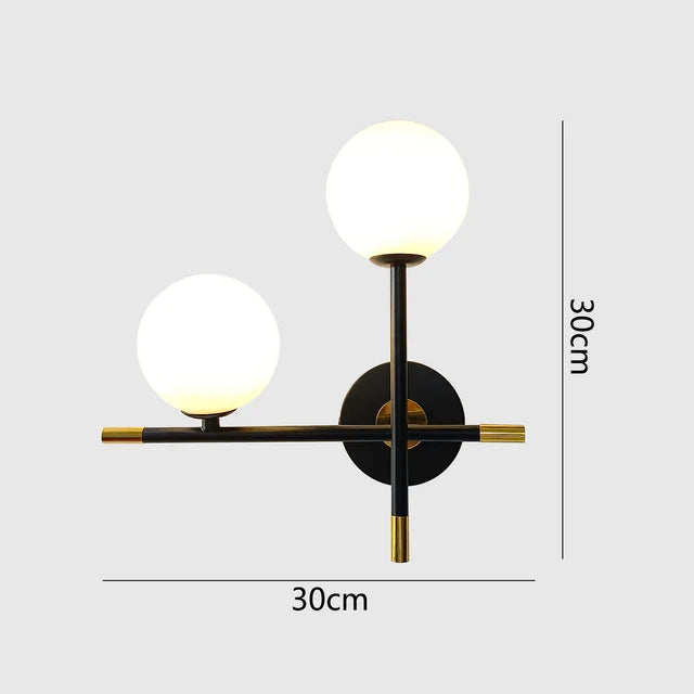 SparkSphere -  Wandleuchte mit Glaskolben