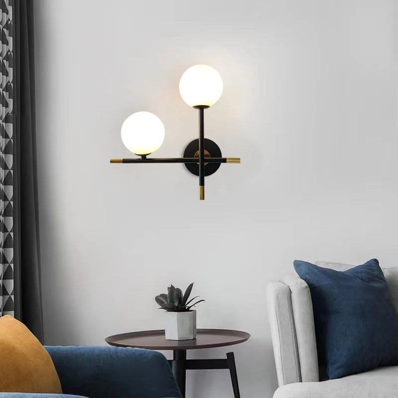 GlowLuxe - Moderne Sphere-Wandleuchte