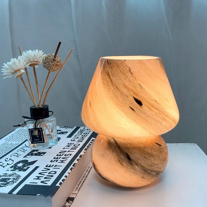 ModernLuxe - Pilz Glas Tischlampe