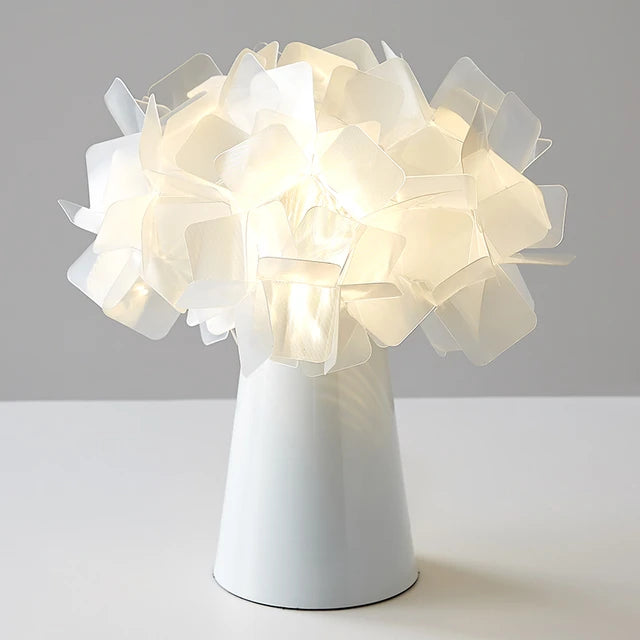 Clarity - Moderne Tischlampe