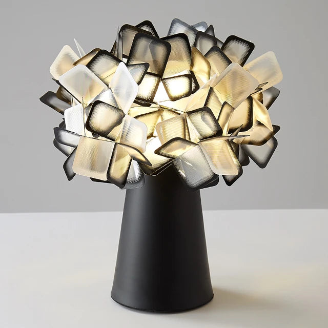 Clarity - Moderne Tischlampe