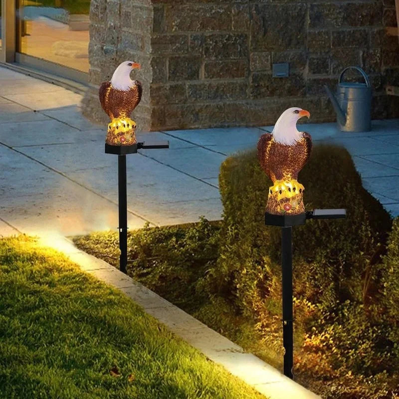 GardenEagle - Wasserdichte LED-Leuchte mit Tierdekoration