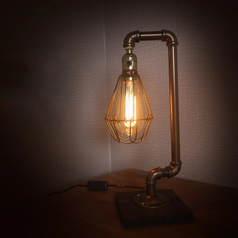 VintageEssence - Vintage Metall Tischlampe