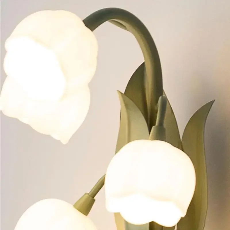 ScandiPetal | Nordic Flower Tischlampe