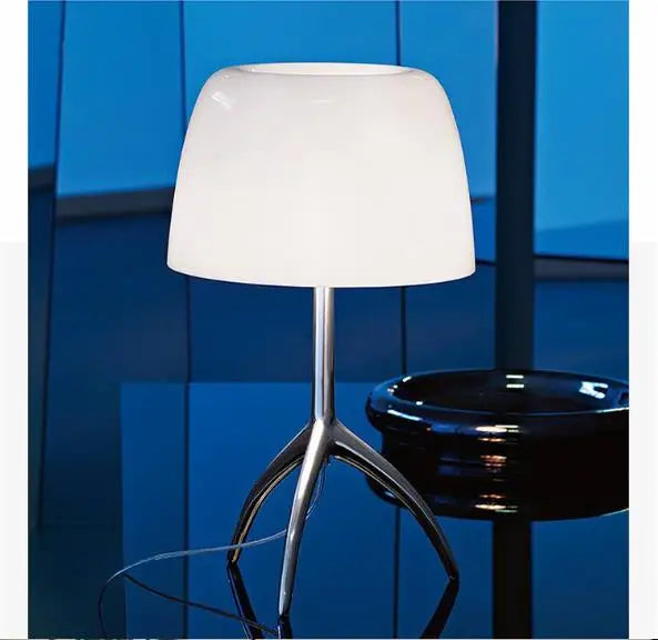 DanishEdge | Foscarini Tischleuchte